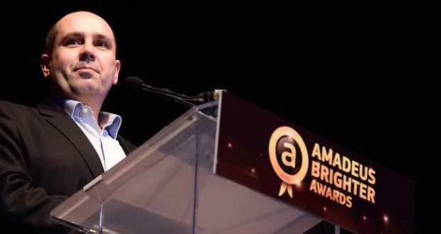 José Lopes, diretor comercial da easyJet em Portugal, galardoado com prémio AMADEUS BRIGHTER AWARDS 2015