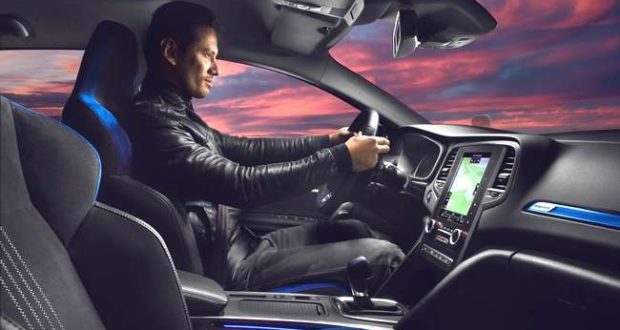 Não precisa de disfarçar... ficou surpreendido... com o novo Renault Megane