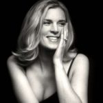 Jacqui Naylor dá quatro espetáculos em Portugal