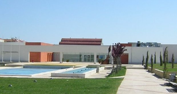 Biblioteca do Pinhal Novo - crd_mapio.net