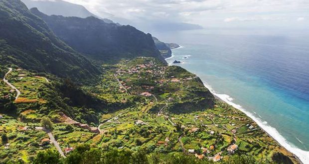 easyJet anuncia novas rotas do Porto para o Funchal