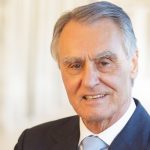 Cavaco Silva galardoado pelos antigos alunos do ISEG