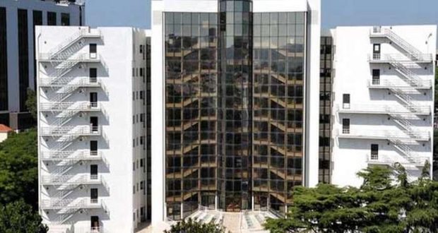 Canção de Protesto em conferência internacional