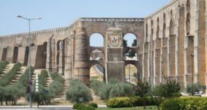 Festival A Salto a tomada artística em Elvas