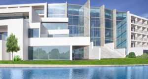 Pestana Algarve Race Hotel entre o autódromo e o mar