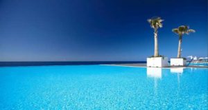 Infinity pool de Hotel português no TOP 10 mundial