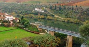 Obras de alargamento no canal navegável do Douro