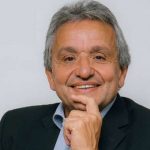 Dionísio Pestana distinguido com o Prémio Excelência