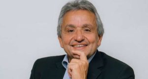 Dionísio Pestana distinguido com o Prémio Excelência