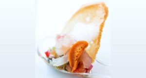 Chef Sul Americano reinterpreta o ouriço-do-mar na Ericeira