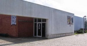 “Pára-me de Repente o Pensamento” em exibição no Pinhal Novo