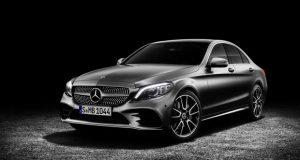 Classe C da Mercedes Benz produzido em 4 continentes