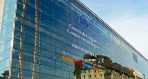 Lideres regionais debatem cortes orçamentais na UE