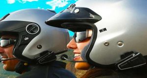 Hertz Ride disponibiliza Cardo Packtalk da Cardo Systems