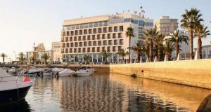 Protocolo de colaboração entre a ESGHT e o Hotel Eva em Faro