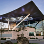 Exposição Reinventar O Traje das Fogaceiras no 8ª Avenida