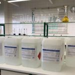 A NOVA combate o COVID-19 com Gel e Máscaras