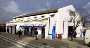 Palmela: Parque de Estacionamento na Quinta do Anjo