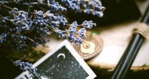 Portugueses estão a recorrer mais ao Psicólogo e ao Tarot