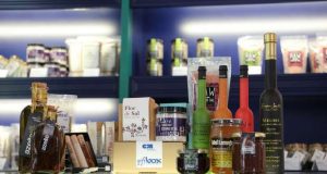 Neste Natal compre local, ofereça Castro Marim