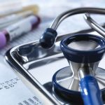 Cursos gratuitos para médicos e profissionais de saúde