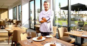 Chef Jorge Sancho assume o AP Cabanas Beach & Nature
