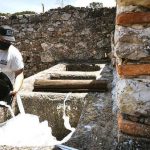 Prova do Gorum na Ruinas Romanas de Tróia