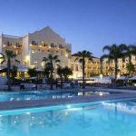 O Domes Lake Algarve em Vilamoura reabre em Abril