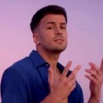 Mickael Carreira lança novo single "Tempo de Seguir"