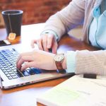 Os Portugueses passam mais tempo na internet