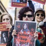 Apelo pelo fim da brutal repressão no Irão