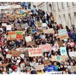 Estudantes manifestam-se pelo fim do fóssil