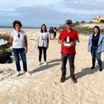 Especialistas da UC combatem o lixo marinho