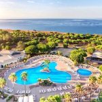 AP Adriana Beach Resort reabre com novidades