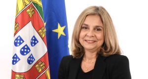 Ministra da Saúde abre o Congresso de Medicina Interna