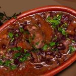 Fins de Semana Gastronómicos com Coelho à Moda de Palmela