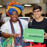 TAP distingue passageiro 2 milhões em 2024 rotas Portugal-Brasil