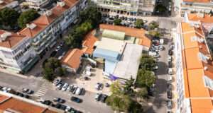 Vista aérea do Mercado da Damaia, na Amadora